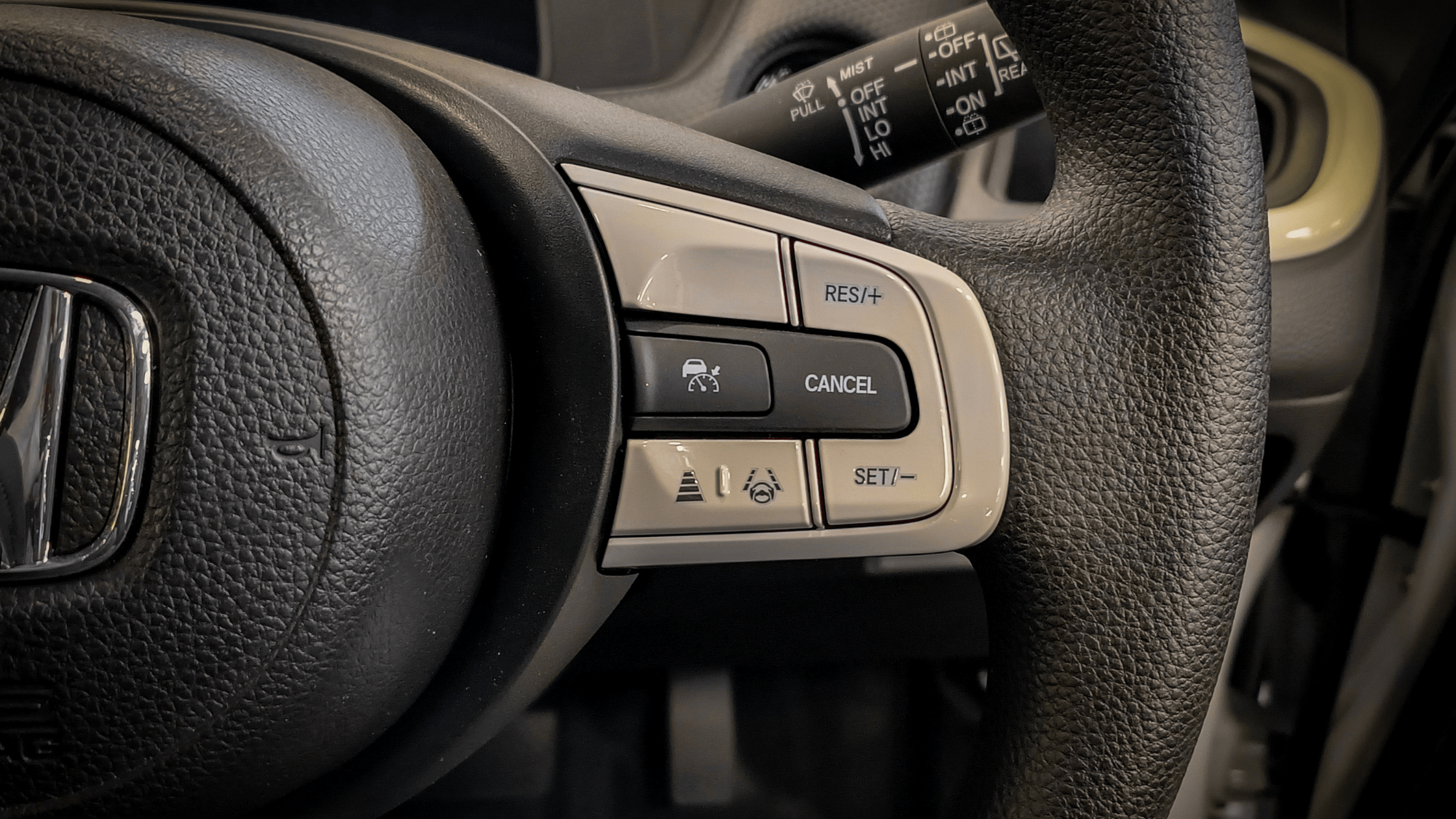 CMH HONDA PINETOWN CRUISE CONTROL ON THE STEERING